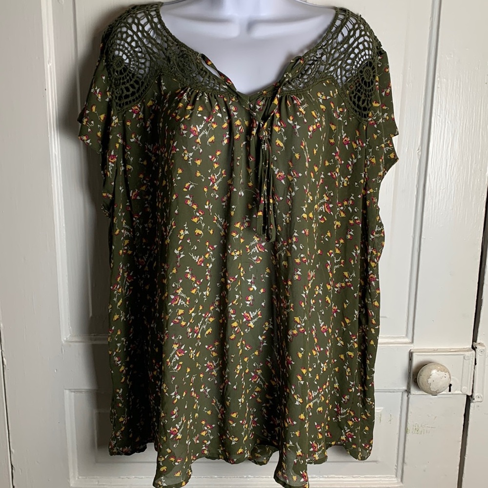 Lane Bryant Olive Green Floral Blouse Size 20